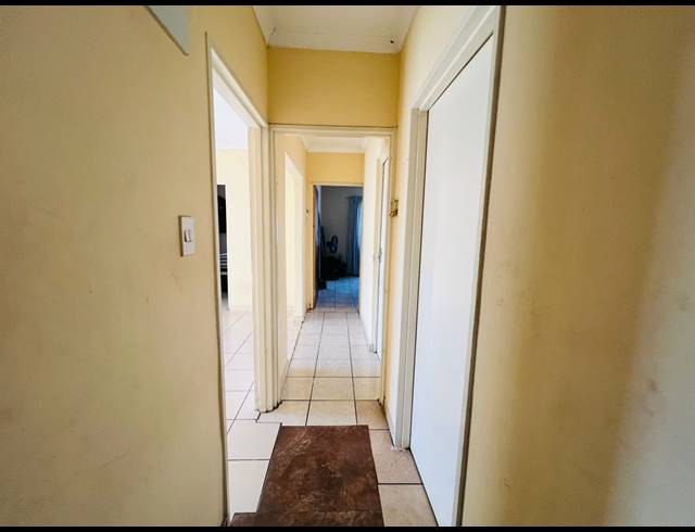 3 BEDROOM HOUSE FOR SALE IN NEWLANDS WEST